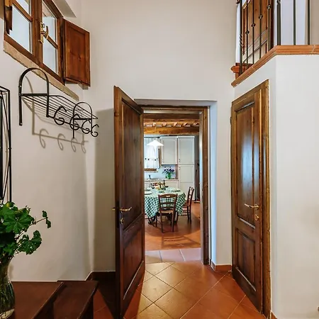 Borgo A Sesta San Gusme