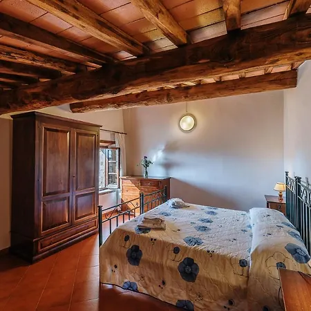 Borgo A Sesta 3*