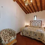 Borgo A Sesta 3*