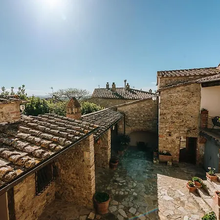 Borgo A Sesta Semesteranläggning (resort) San Gusme