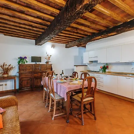 منتجع Borgo A Sesta San Gusme