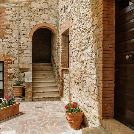 Borgo A Sesta Semesteranläggning (resort)