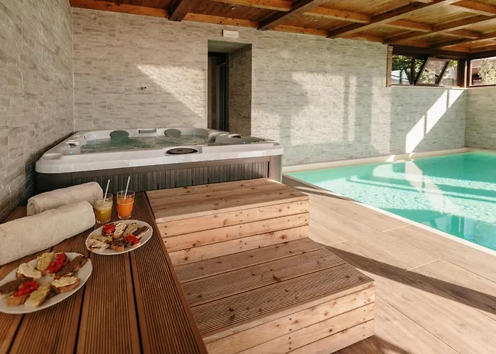 Borgo A Sesta منتجع 3*