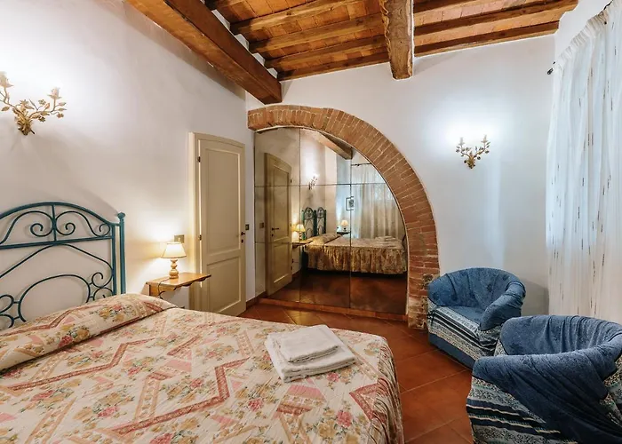 Borgo A Sesta 3* San Gusme