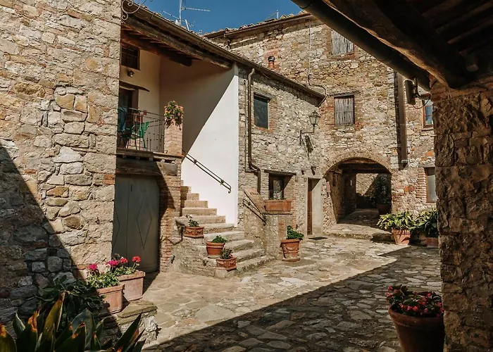 Borgo A Sesta منتجع 3*